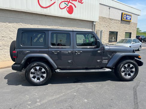 Used 2021 Jeep Wrangler Unlimited Sahara w/ Uconnect 4C Nav & Sound Group image 7