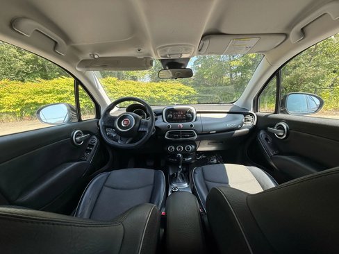 Used 2017 FIAT 500X Trekking w/ Cold Weather Package image 19