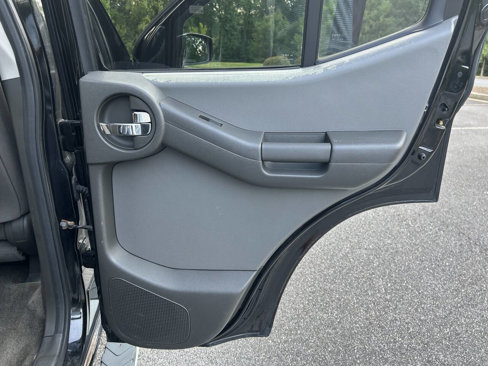 Used 2012 Nissan Xterra S w/ Value Package image 15