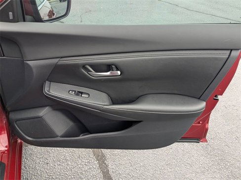 Used 2022 Nissan Sentra SV image 33