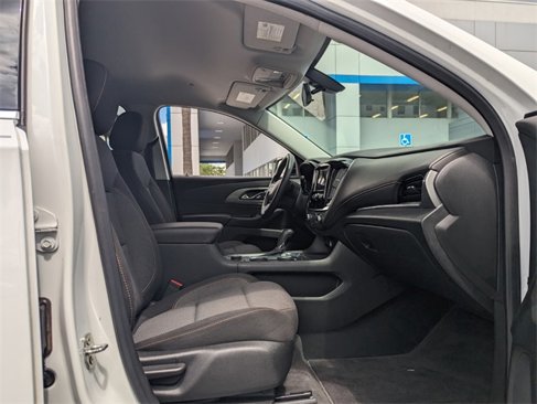 Used 2020 Chevrolet Traverse LS image 17