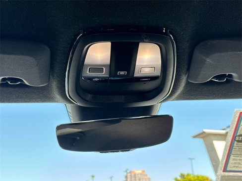 Used 2022 Polestar Polestar 2 image 25