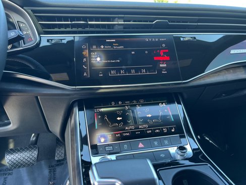 Used 2021 Audi Q8 Premium Plus w/ Premium Plus Package image 29