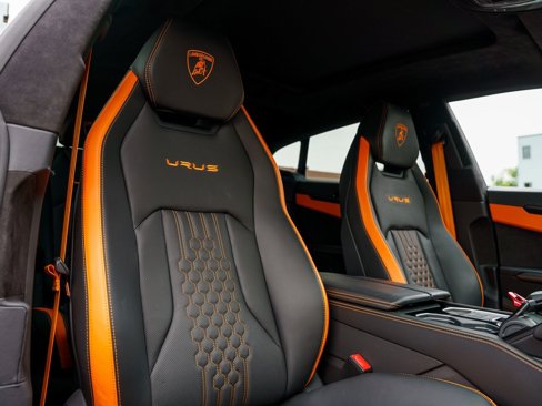 Used 2024 Lamborghini Urus S image 23