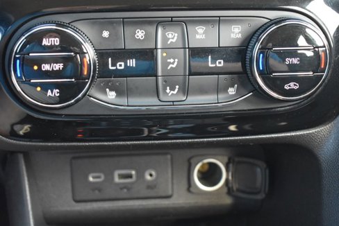 Used 2021 Buick Encore GX Select image 26