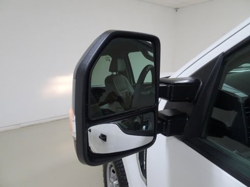 Used 2020 Ford F250 XL w/ Power Equipment Group image 18