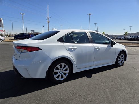 Certified 2024 Toyota Corolla LE image 4