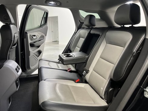 Used 2023 GMC Terrain SLT image 14