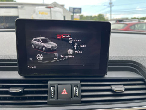 Used 2019 Audi Q5 2.0T Premium w/ Convenience Package image 35