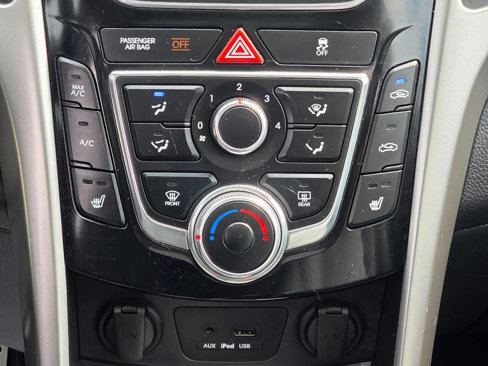 Used 2013 Hyundai Elantra GT w/ Style Pkg image 17