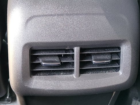 Used 2023 Chevrolet Equinox RS w/ RS Leather Package image 19