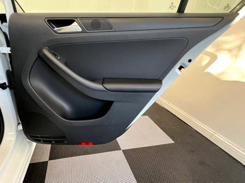 Used 2014 Volkswagen Jetta S image 13