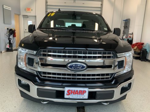 Used 2019 Ford F150 XLT w/ Equipment Group 302A Luxury image 4
