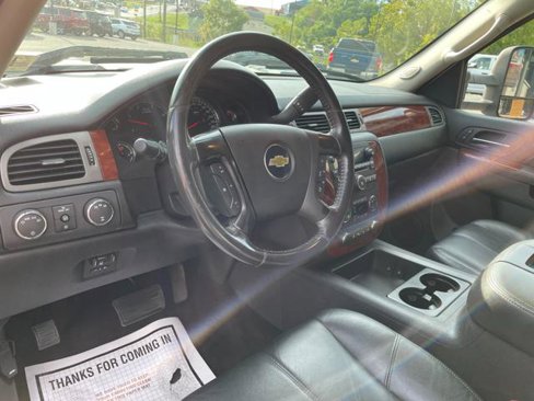 Used 2011 Chevrolet Silverado 2500 LTZ w/ Snow Plow Prep Package image 19