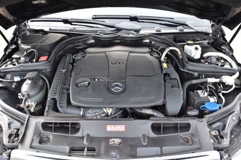 Used 2013 Mercedes-Benz C 300 4MATIC Sedan image 12
