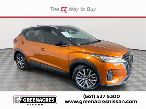 Used 2021 Nissan Kicks SV image 1