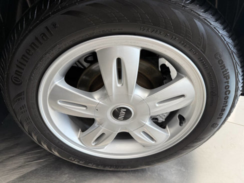 Used 2006 MINI Cooper Hardtop image 17