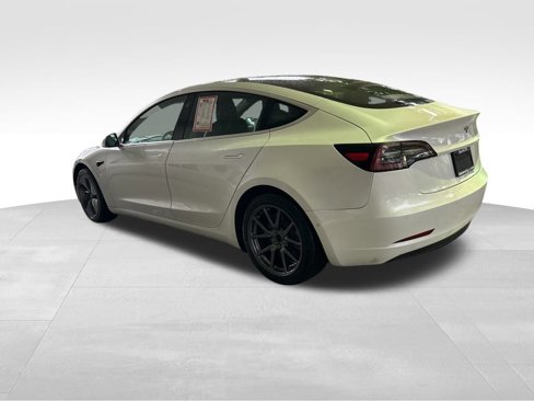 Used 2020 Tesla Model 3 image 4