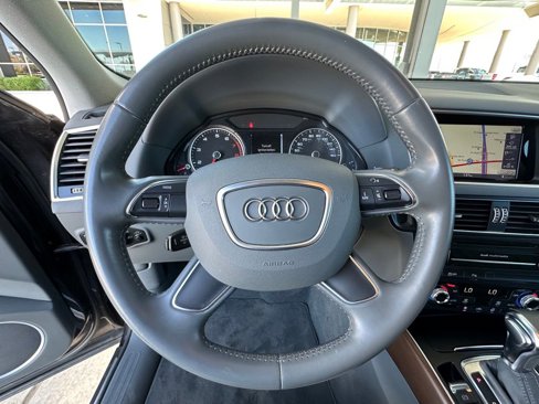 Used 2015 Audi Q5 2.0T Premium Plus w/ Technology Package image 14
