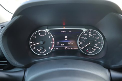 New 2025 Nissan Sentra SV w/ Trunk Package image 18