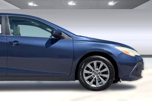 Used 2016 Toyota Camry XLE image 34