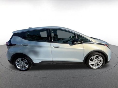 Used 2023 Chevrolet Bolt LT w/ Driver Confidence Package image 16