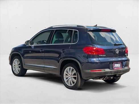 Used 2014 Volkswagen Tiguan SE image 6