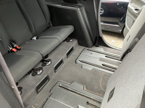 Used 2008 Saturn Outlook XE w/ Advanced Audio Package image 36