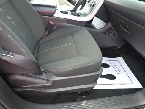 Used 2013 Ford Edge SE image 36