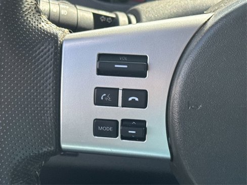 Used 2014 Nissan Frontier PRO-4X image 29