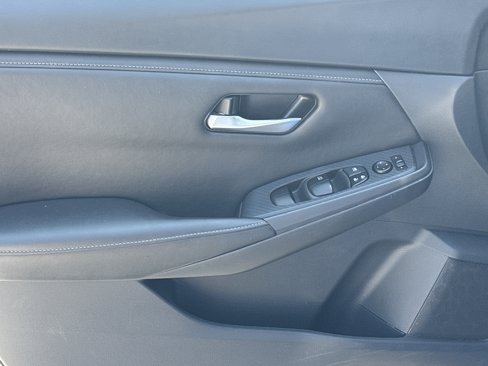 Used 2023 Nissan Sentra SV image 10