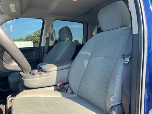 Used 2015 RAM 1500 Express image 11