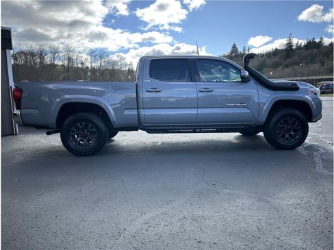 Used 2021 Toyota Tacoma SR5 image 10