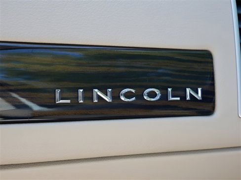 Used 2010 Lincoln MKX 2WD image 29