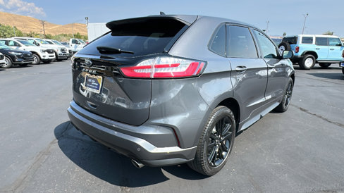 Certified 2021 Ford Edge ST-Line image 3