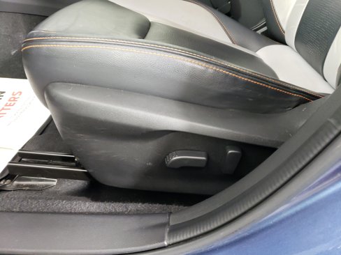 Used 2019 Subaru Crosstrek 2.0i Limited w/ Moonroof Package w/Navigation image 11