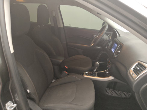 Used 2018 Jeep Compass Sport w/ Tech Group image 21