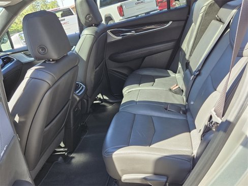 Used 2020 Cadillac XT6 Premium Luxury image 5