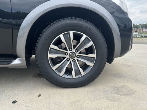 Used 2018 Nissan Armada SL w/ Premium Package image 13