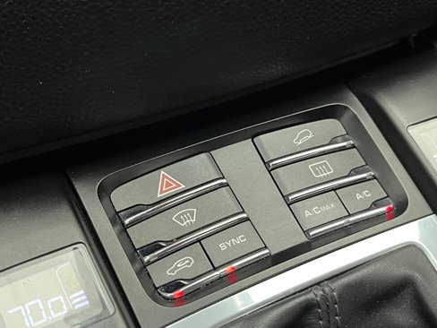 Used 2017 Porsche Macan Turbo image 20