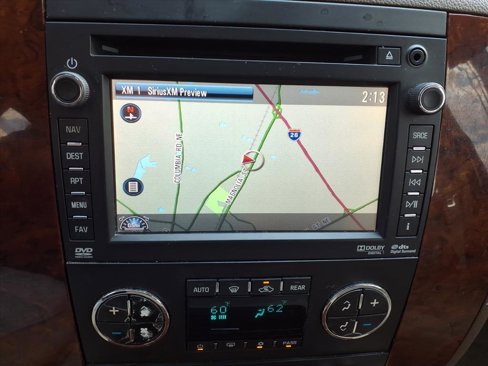 Used 2013 Chevrolet Suburban LTZ image 8