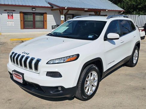 Used 2015 Jeep Cherokee Latitude w/ Cold Weather Group image 1
