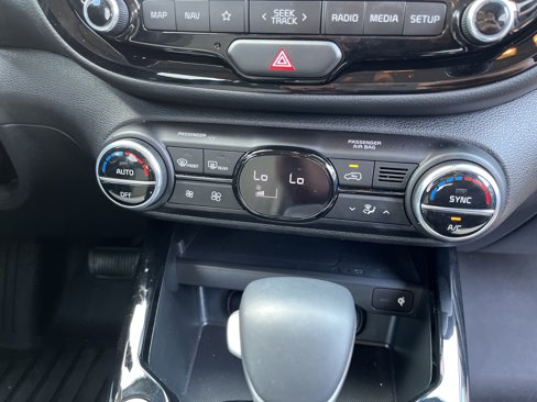 Used 2024 Kia Soul GT-Line image 19