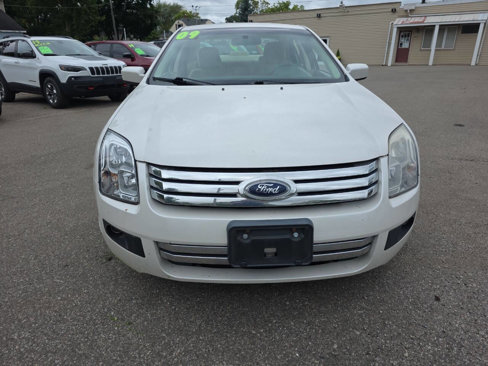 Used 2009 Ford Fusion SE image 4