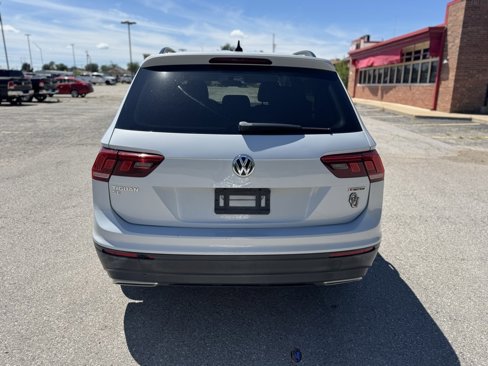 Used 2019 Volkswagen Tiguan SE image 13