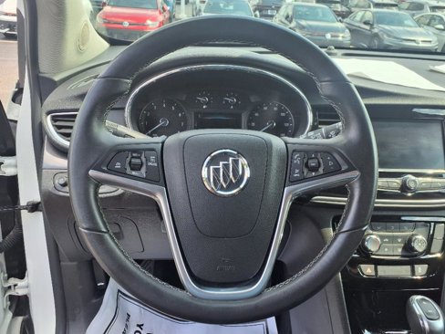 Used 2022 Buick Encore Preferred w/ Safety Package image 15