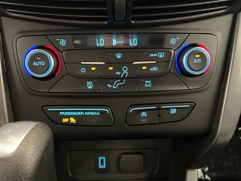 Used 2017 Ford Escape SE image 20