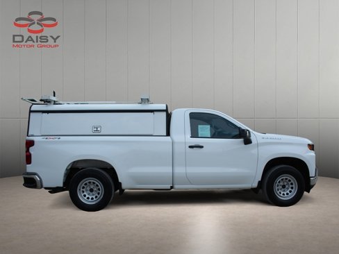 Used 2021 Chevrolet Silverado 1500 W/T w/ WT Convenience Package image 4