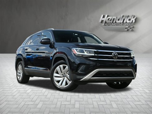 Used 2020 Volkswagen Atlas Cross Sport SEL Premium image 2
