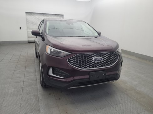 Used 2023 Ford Edge SEL image 14